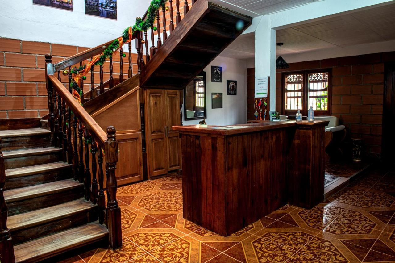Cafe Racer Hostel Хардин Экстерьер фото