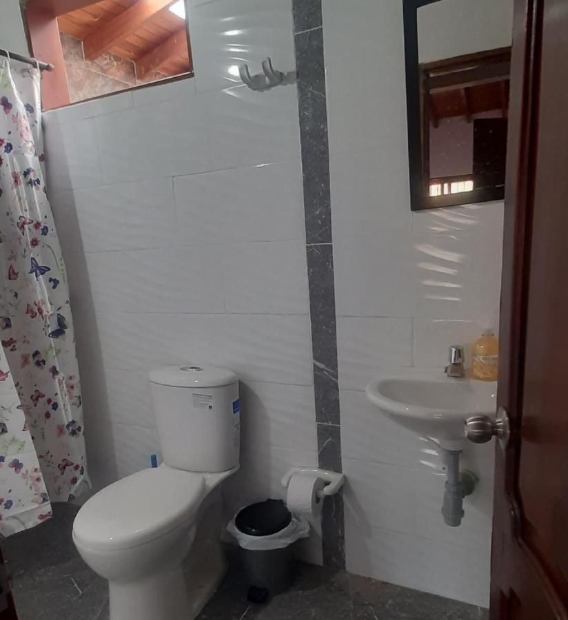 Cafe Racer Hostel Хардин Номер фото